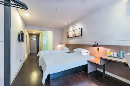 Jinjiang Inn Select (Hangzhou Binjiang University Town Puyan Metro Station)