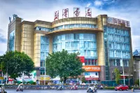 Xinhua Hotel Chongqing Kaizhou Các khách sạn gần Xiannv Cave