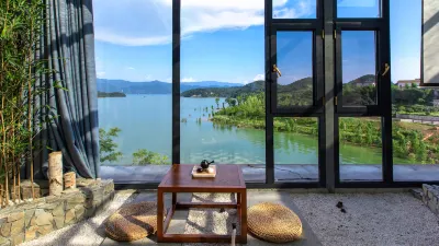 Just Life Inn (Zixing Dongjiang Lake Bailang Scenic Spot)