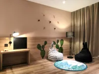 Atour Hotel