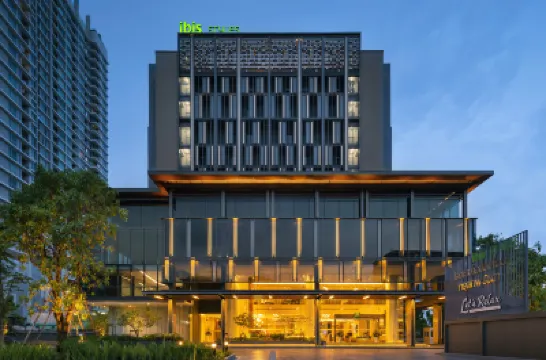 Ibis Styles Bangkok Ratchada Hotels near Le Concorde Tower