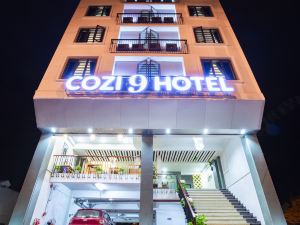 Cozi 9 Hotel - Theme Hotel