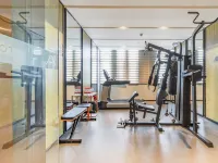 Atour Hotel (Wuhan Hankou Railway Station, Changqing Road) Hotel berhampiran Universiti Politeknik