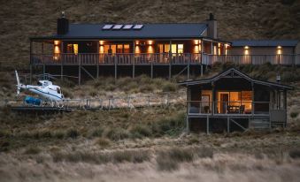 Minaret Station Alpine Lodge