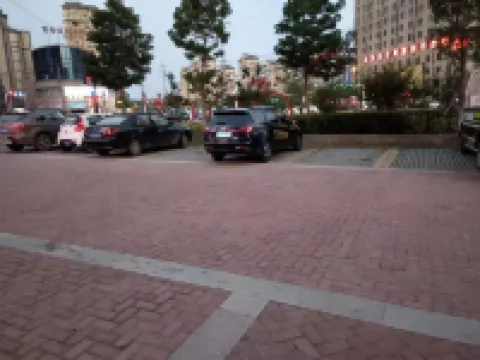 JUN  Hotels Hotels in Wuhe