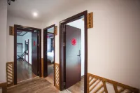 Jingxuan Zhenpin Inn (Fenghuang Ancient Town Hongqiao)