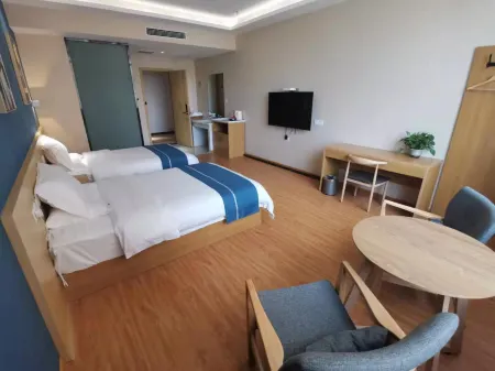 Meilong Hotel Отели рядом с достопримечательностью «Народное правительство Ганкуй»