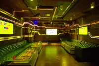 New Oriental Hotel