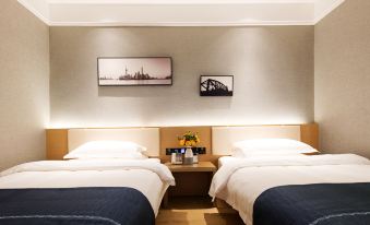 Cloud Smart Hotel (Shanghai Xingzhi Road Subway Station Store)