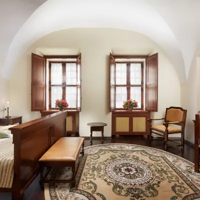 Hotel Monastyrski Minsk City Centre Hotels near National Academic Bolshoi Opera and Ballet Theatre