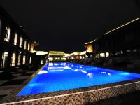 扬州隐居瘦西湖温泉度假酒店 - 室外游泳池