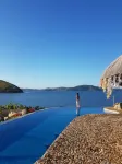 Stunning Luxe 220sm Villa by the Sea Entirely Private with Own Pool - Ocean View