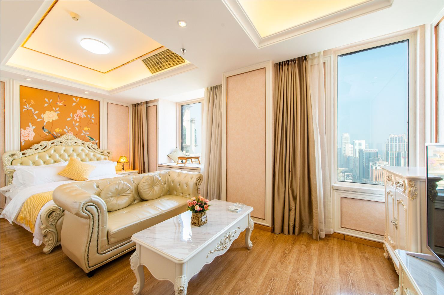 Yuexianglai Hotel (Dalian Railway Station Zhongshan Square) Hotels in Далянь