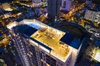 DQua Hotel  Các khách sạn ở Vạn Thạnh