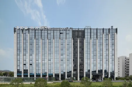 Mehood Lestie Hotel (Hangzhou Xixi Wetland Science and Technology City) Отели рядом с достопримечательностью «Zhejianggongye University (pingfengxiaoqu)»