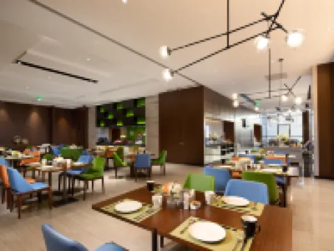 ハンプトンbyヒルトンホテル 贑州章江新区 贛州のホテル