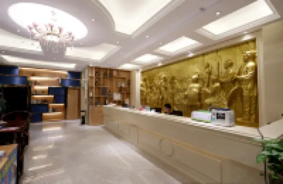 Bincheng Hotel (Dongxing National Gate Scenic Area Port)