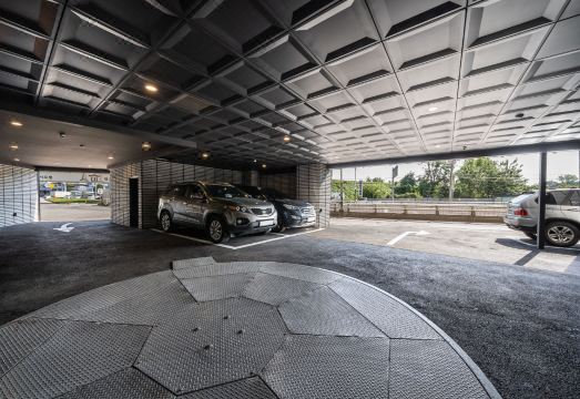 호텔 로비 전경