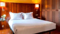 Hotel Palacio del Carmen, Autograph Collection Hotel di Ames