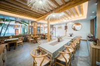 Yi She Panoramic Inn - servizio colazione