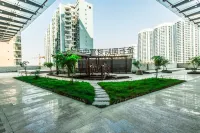 Borrman Hotel (Fangchenggang Longguang Sunny Coast)