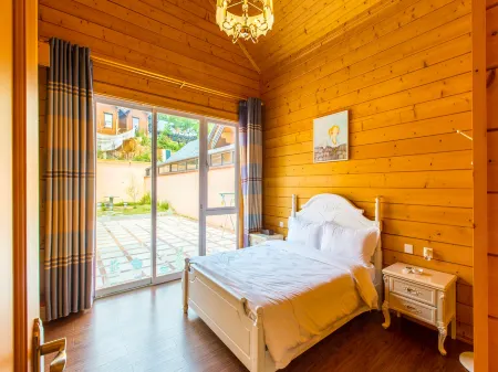 QVilla Отели рядом с достопримечательностью «Spring Woods»