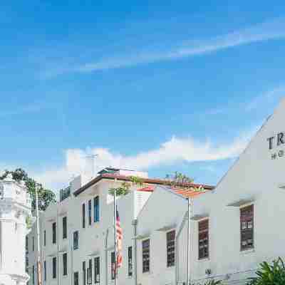 Treasures Hotel and Suites Hotel Exterior