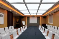 Elong Wanguo Hotel (Liaoyuan Railway Station Traditional Chinese Medicine Hospital) Hotels in Liaoyuan