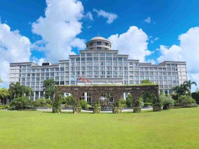 Savile Resort Hotel