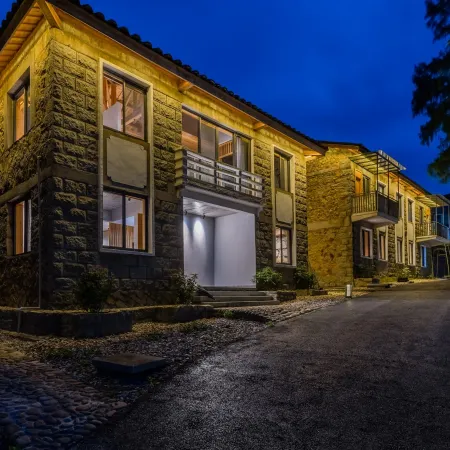 Floral Hotel· Taining Jingjing Tea Culture Resort Hotel