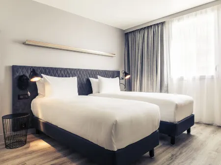 巴黎根尼維爾斯美居飯店