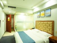 德福酒店(西安南关中学店) - 温馨大床房