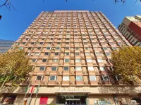Beijing Champs-Elysees Hotel (Panjiayuan Shilihe Subway Station) - Condos