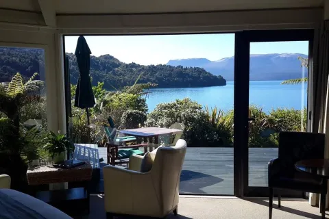 Solitaire Lodge