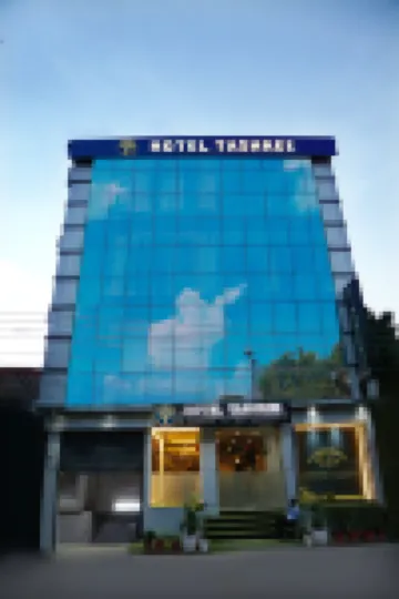 Airport Hotel Tashree Hotels near Fun N Food WaterPark