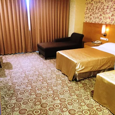 Metropolis Hotel Отели рядом с достопримечательностью «Станция Taoyuan»