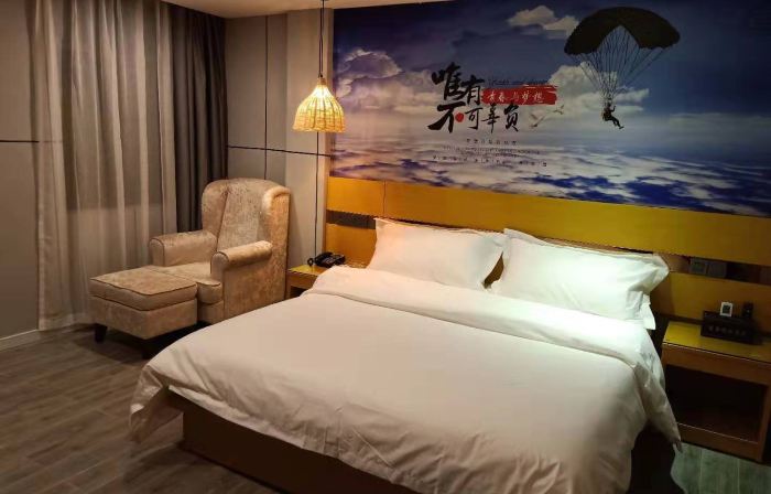 Tuke Boutique Hotel