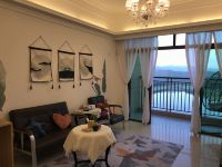 惠州白鹭湖高尔夫度假公寓(惠荷美术馆分店) - 温馨舒适一室一厅套房