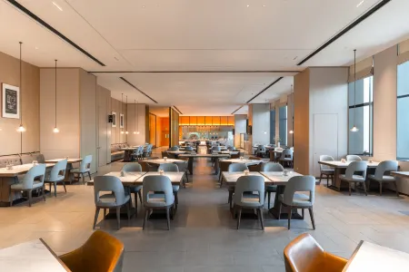 Hyatt Place Changchun Jingyue Отели рядом с достопримечательностью «Changchun Vocational Institute of Technology»