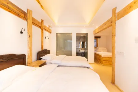 Third Ji International Youth Hostel (Lijiang Ancient City Mufu Branch)