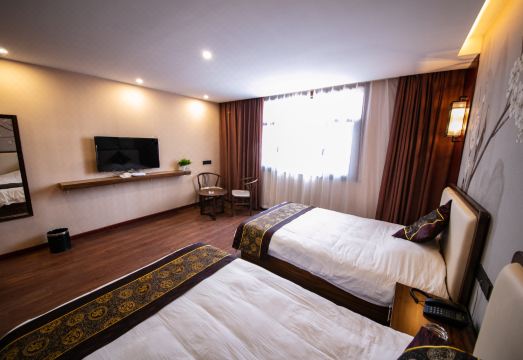 4. 지우화 공항 호..