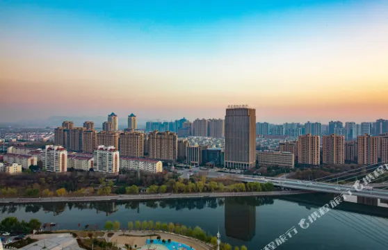 滕州濱江國際大酒店