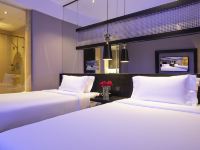 桔子水晶上海国际旅游度假区康桥酒店 - 高级双床房