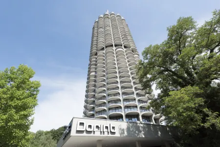 Dorint An der Kongresshalle Augsburg Отели рядом с достопримечательностью «Textil- und Industriemuseum»