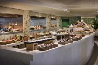 Palazzo Versace Dubai - breakfast