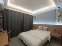 Fangcheng Elegant Restaurant Inn
