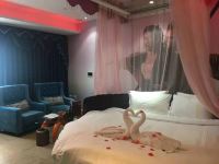 奥斯威酒店 - 浪漫主题大床房