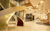 Easco Hotel
