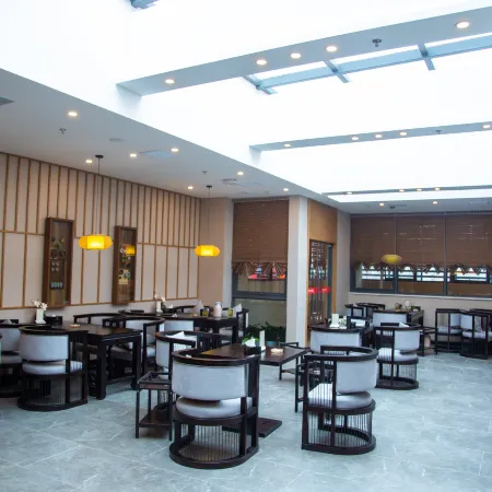 Huafu Hotel