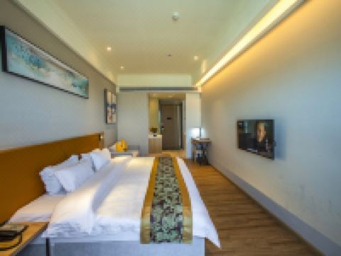 宏创酒店(佛山杏坛宏汇城店) - 城景大床房